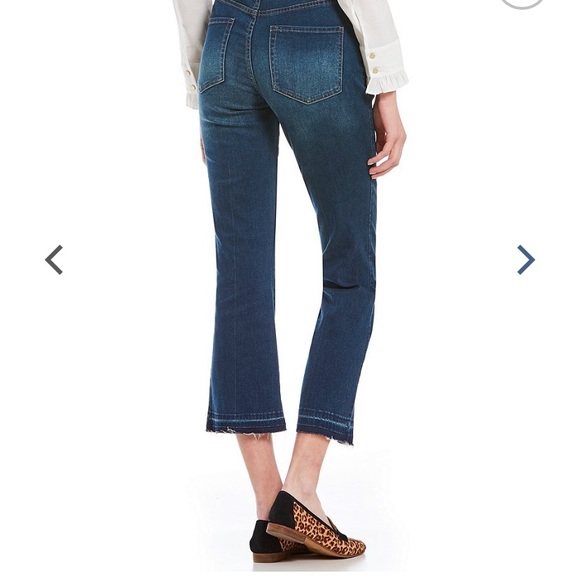 Cremieux Alisa Flare Crop Jean Dark NWOT - Picture 2 of 4